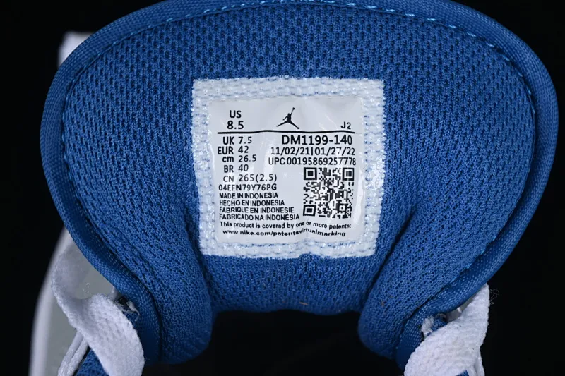 All categories Air Jordan Jordan series basketball shoes Air Jordan 1 Low Air Jordan 1 Low "True Blue" AJ1 Joe 1 burst white and blue color low-top basketball shoes DM1199-140